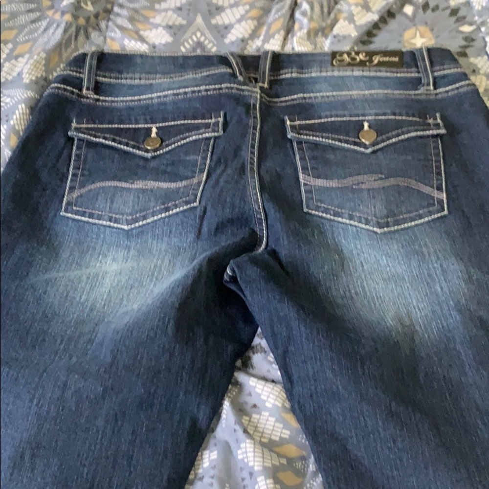 Jeans - Picture 4 of 5